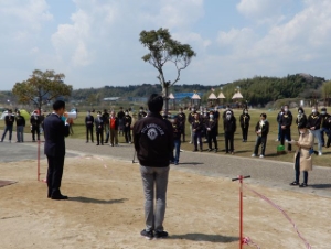 写真:中勢グリーンパーク遊具贈呈式1