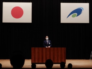 写真:新規採用職員辞令交付式2