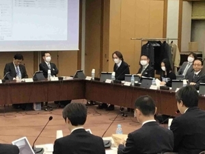 写真：第127回社会保障審議会医療保険部会