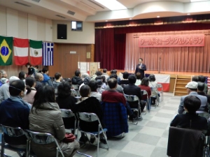 写真：ワールドミュージック＆レストラン