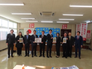 写真：要望活動の様子3