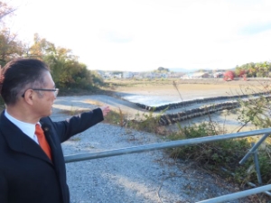 写真:現地確認の様子1