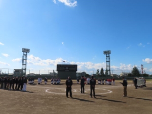 写真：野球教室での挨拶