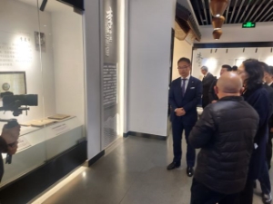 写真：中国酢文化博物館 視察の様子2