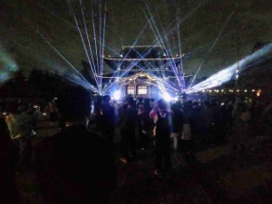 写真：高田本山専修寺 国宝御影堂・国宝如来堂 デジタルアートナイト2024 鑑賞