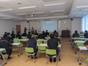 写真:三重県漁港漁場協会 現地視察の様子1