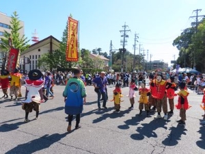 写真：津まつりの様子7