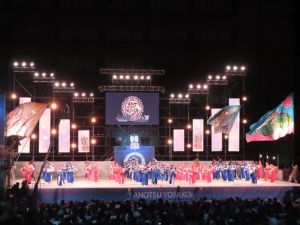 写真：三重テレビ「踊れ！頂点つかめ！津まつり第27回安濃津よさこい」生中継の様子4