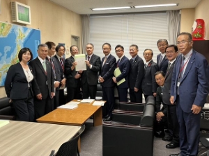 写真：三重県社会基盤整備協会 秋季要望活動5