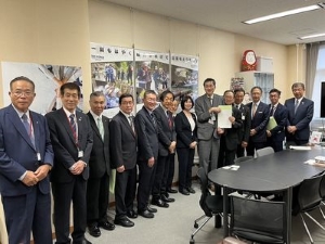 写真：三重県社会基盤整備協会 秋季要望活動6