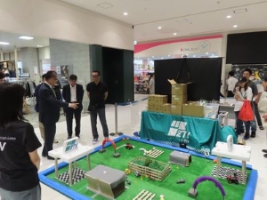 写真：つ・デジタルフェア2024 訪問