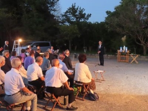 写真:観月会 挨拶