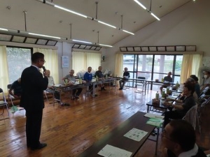 写真:9月16日開催 地区敬老会 挨拶1