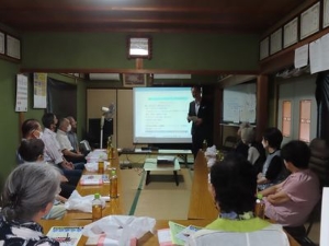 写真:9月15日開催 地区敬老会 挨拶1