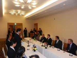 写真：オザスコ市代表訪日団歓迎