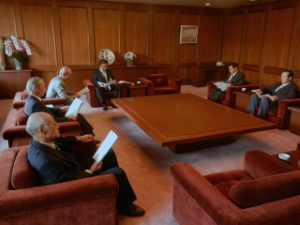 写真：津市農業委員会 農業振興に関する建議