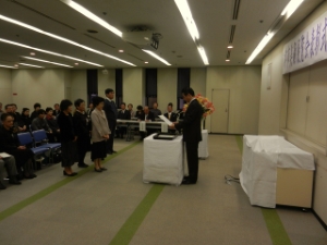 写真：第6回津市美術展覧会表彰式