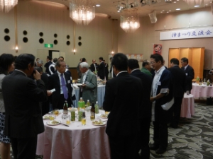 写真：津まつり実行委員会主催　津まつり交流会