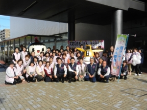 写真：平成23年度乳がん月間がん啓発活動
