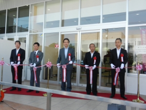 写真：ボートレース津外向発売所オープニングセレモニー