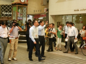 写真：知事と市長との1対1対談