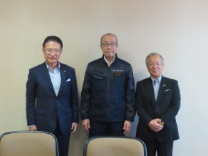 写真:石川県輪島市 坂口茂市長、辻村修一玉城町長と懇談