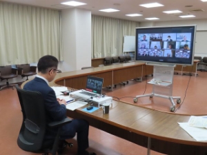 写真:第176回社会保障審議会医療保険部会の様子