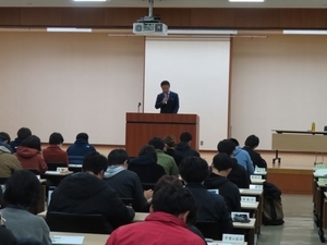 写真:講話の様子