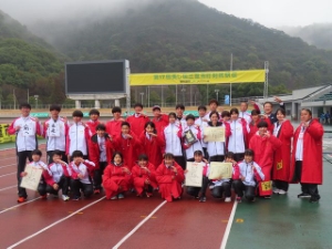 写真:第17回美し国三重市町対抗駅伝 表彰式の様子2