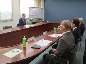 写真:公益社団法人三重県宅地建物取引業協会津支部との意見交換会