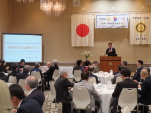 写真:津ロータリークラブ例会卓話「未来を支える都市づくり」