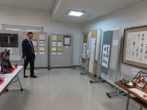 写真:第12回趣味の作品展 鑑賞