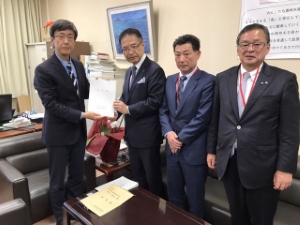 写真：要望活動（11月8日）2