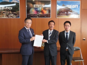 写真:三重県建設業労働組合津支部・中央支部との懇談会2