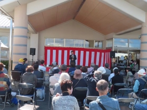 写真:高茶屋地区ふれあい元気まつり 挨拶