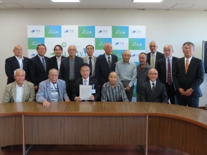 写真:主要地方道一志美杉線道路整備促進協議会 役員 来訪