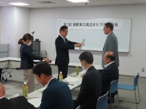 写真:第1回津駅東口周辺まちづくり懇話会1