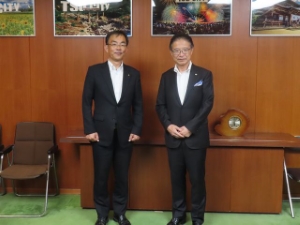 写真：上富良野町 斉藤繁町長