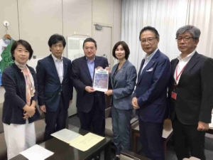 写真：中勢バイパス建設促進期成同盟会 要望活動