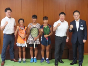 写真：第41回第一生命全国小学生テニス選手権大会出場選手