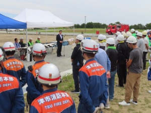 写真:令和5年度津市消防団香良洲地域水防訓練開会式
