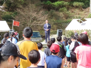 写真：第30回記念龍王桜マラソン＆ウォーキング大会 挨拶