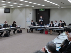 写真:人権施策審議会委嘱式挨拶