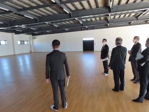 写真:香良洲高台公園室内運動場室内