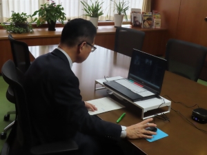 写真:第32回政策評価審議会