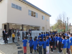 写真:南が丘地区放課後児童クラブ児童歌唱