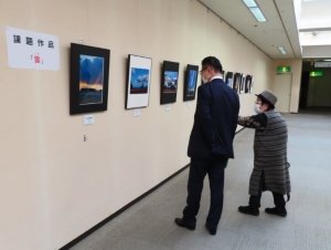 写真:フォトフレンドTSU写真展鑑賞