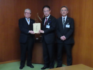 写真:佐佐木信綱吟詠集贈呈式