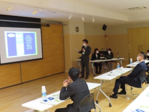 写真:政策課題研修説明