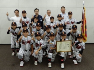 写真:全国野球大会(小学部)出場選手